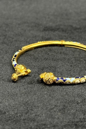 اسوارة ذهب تصميم هندي عيار 21 وزن 9.9 جرام