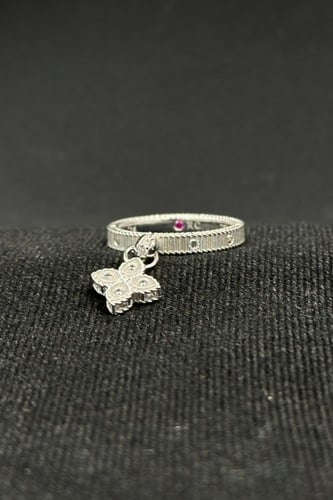 دبلة وردة ذهب ابيض تصميم الماس عيار 18 وزن 3.2 جرا...