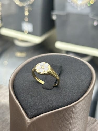 خاتم ذهب نسائي فخم تصميم ورده بألوان متعددة