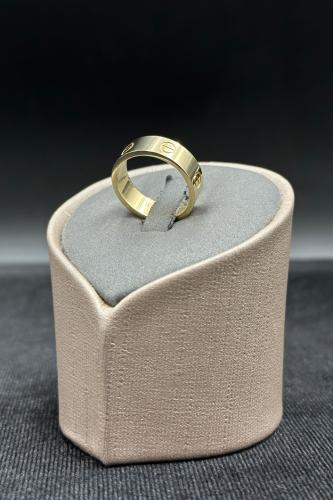 دبله ذهب صافي عيار 18 وزن من 4.1 الى 4.2 جرام