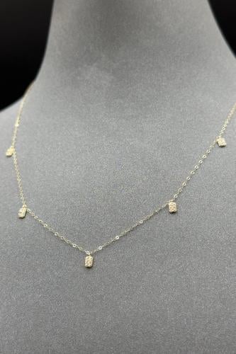 شوكر ذهب عيار 18 بتصميم الماس وزن 0.6 جرام