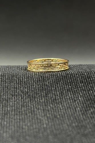 دبلة ذهب صافي عيار 18 وزن من 1.7 الى 1.8 جرام