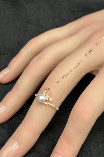 كف ذهب عيار 18 بتصميم لؤلؤ وزن من 1.6 الى 1.7 جرام