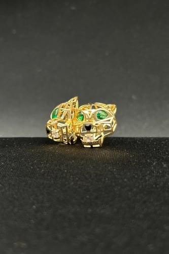 حلق تايجر ذهب تصميم الماس عيار 18 وزن من 4.4 الى 4...