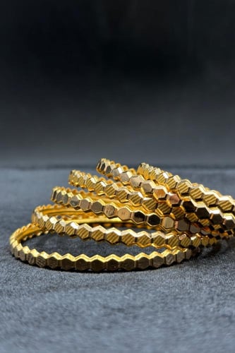 بناجر خلية ذهب صافي عيار 21 وزن من 5.4 الى 8.5 جرا...