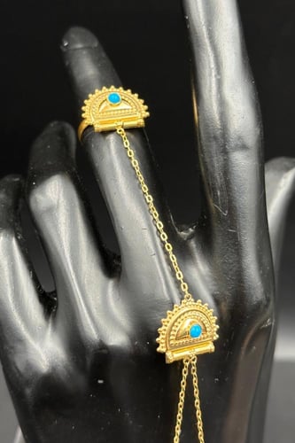 كف ذهب عيار 21 براشي بحريني مع صدف فيروزي وزن من 6...