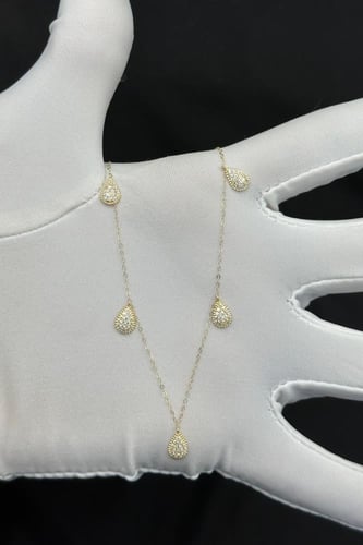 شوكر دمعة ذهب تصميم الماس عيار 18 وزن 1.2 جرام