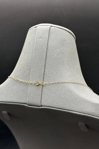 سلسال تشوكر ذهب عيار 18 بتصميم راقي وزن من 1.1 الى...