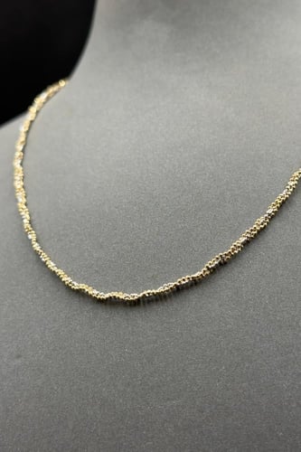 عقد مع اسوارة ذهب صافي ايطالي عيار 18 وزن 9.9 جرام