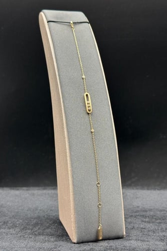 اسوارة مستطيل ذهب مطفي تصميم الماس عيار 18 وزن 3.5...