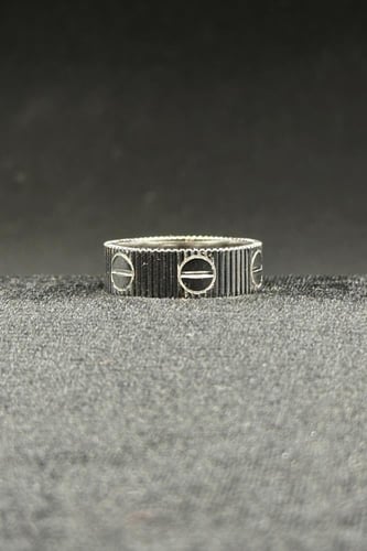 دبلة ذهب ابيض صافي عيار 18 وزن 7 جرام