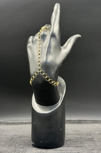 كف ذهب عيار 21 بتصميم خاتم ودوائر وزن من 4.9 الى 5...