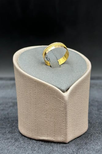 دبلة ذهب صافي عيار 21 وزن من 1.4 الى 1.5 جرام