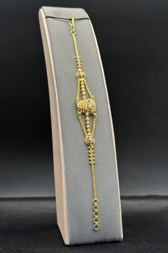 اسوارة ذهب تصميم هندي عيار 21 وزن 8.6 جرام