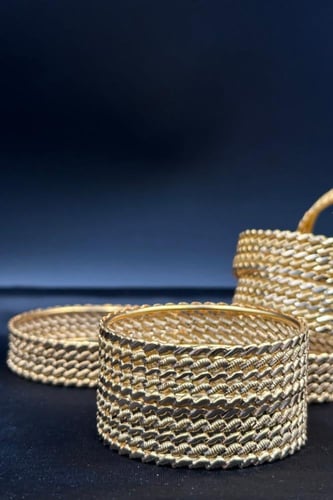 بناجر ذهب صافي عيار 21 وزن من 8.4 الى 15 جرام بتصم...