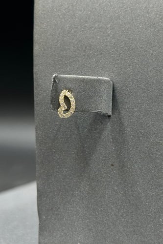 طقم اطفال شكل فراشة ذهب تصميم الماس