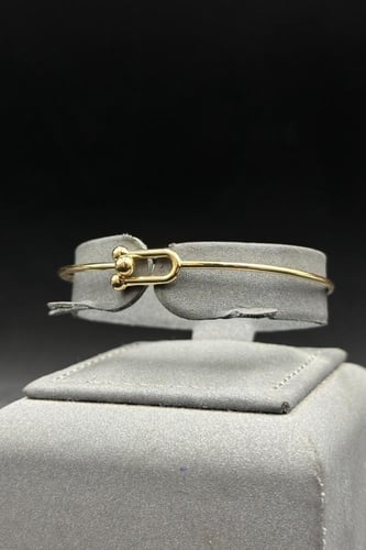 اسوارة جنزير ذهب صافي عيار 18 وزن من 3.4 الى 3.5 ج...