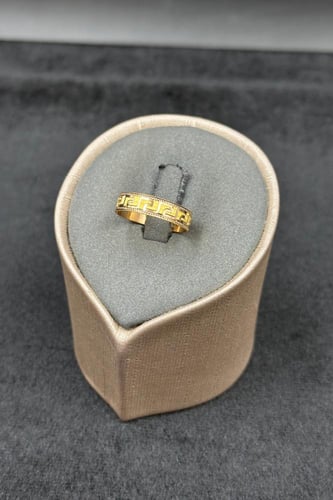 دبلة ذهب صافي عيار 21 وزن من 1.6 الى 1.7 جرام