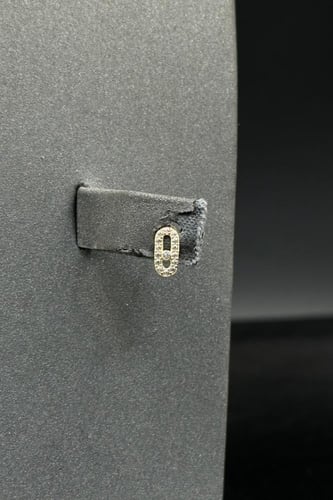 طقم اطفال مستطيل ذهب تصميم الماس عيار 18 وزن 1.3 ا...