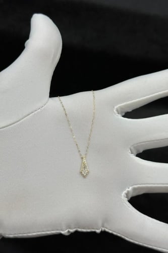 سلسال ذهب ناعم عيار 18 تصميم الماس وزن 0.6 الى 0.7...