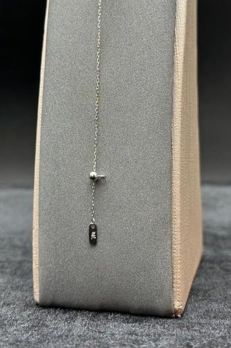 اسوارة مشبك ذهب تصميم الماس عيار 18 وزن 1.9 جرام