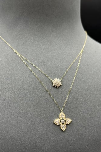 سلسال ذهب ناعم عيار 18 دورين زهرة تصميم الماس وزن...