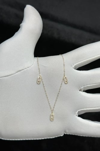 سلسلة ذهب عيار 18 بتصميم الماس وزن من 0.7 الى 0.8...