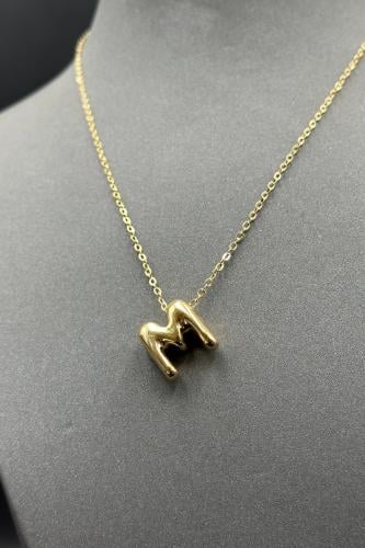 عقد ذهب عيار 18 بتصميم حرف M ايطالي وزن من 1.2 الى...