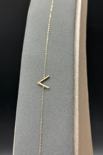 اسوارة ذهب صافي عيار 18 وزن من 0.3 الى 0.4 جرام