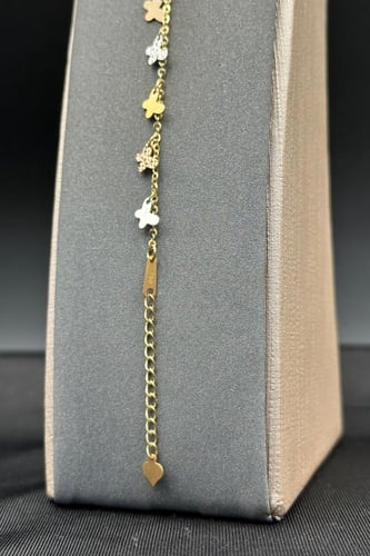 اسوارة فراشة ذهب صافي عيار 18 وزن 2.5 جرام