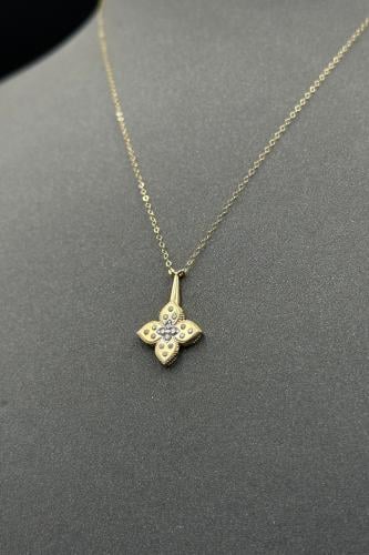 سلسلة ذهب عيار 18 زهرة تصميم الماس وزن من 0.9 الى...