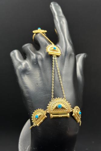 كف ذهب عيار 21 براشي بحريني مع صدف فيروزي وزن من 6...