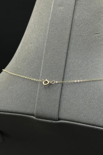 عقد ذهب صافي عيار 18 وزن 0.8 جرام