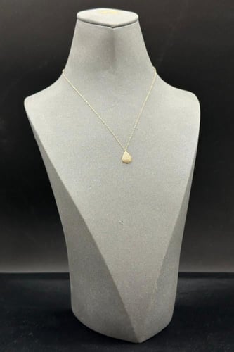 سلسال ذهب عيار ١٨ دمعة بتصميم الماس وزن من 0.6 الى...