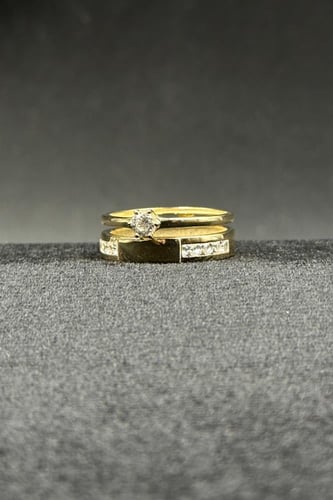 دبلة ذهب تصميم الماس عيار 18 وزن 3 جرام