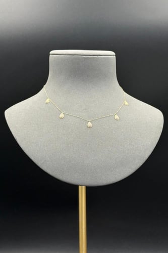 شوكر دمعة ذهب تصميم الماس عيار 18 وزن 1.2 جرام