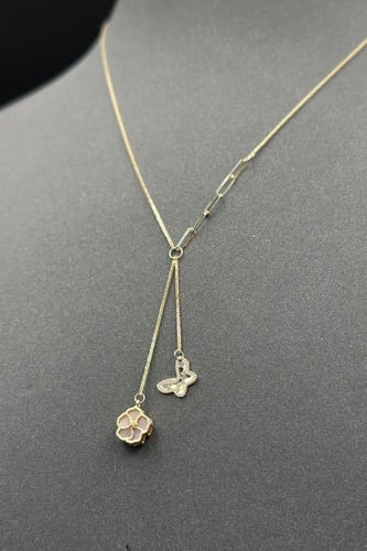 عقد وردة مع فراشة ذهب عيار 18 صدف ملون وزن من 1.2...