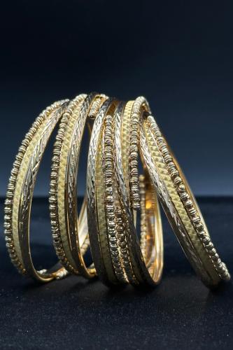 بناجر البتول ذهب صافي عيار 21 بأوزان متعددة تناسب...