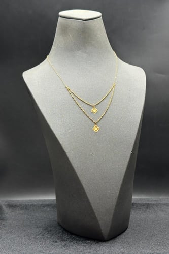 عقد دورين مجدول مع وردة ذهب صافي عيار 21 وزن من 0....