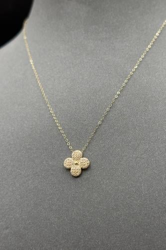 سلسلة ذهب عيار 18 وردة تصميم الماس وزن 0.8 جرام