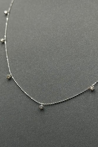 عقد الماس وزن الذهب : 1.42 جرام وزن الألماس : 0.3...