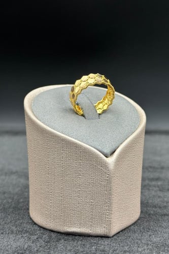 دبلة خلية ذهب صافي عيار 21 وزن من 2.7 الى 3 جرام