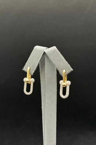 حلق ذهب تصميم الماس عيار 18 وزن 5.8 جرام