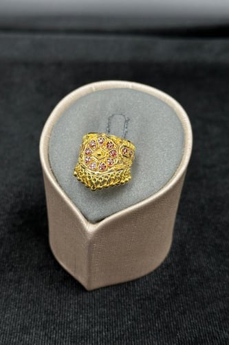 خاتم ذهب تصميم هندي عيار 21 وزن 5.2 جرام