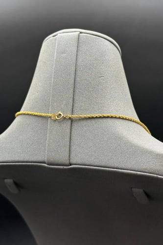 عقد مجدول مع كور ذهب تصميم هندي عيار 21 وزن 4.1 جر...