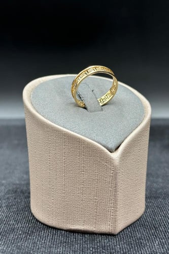 دبلة ذهب صافي عيار 18 وزن من 1.7 الى 1.8 جرام