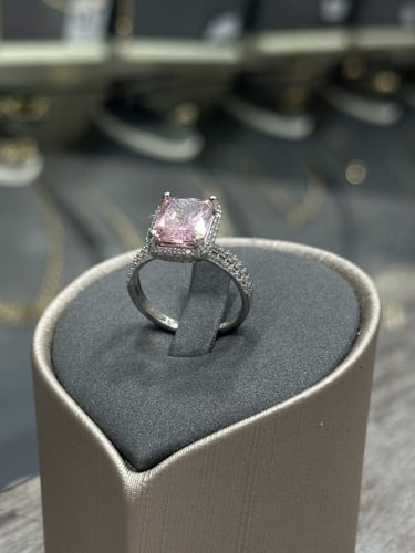 خاتم ذهب سوارفسكي - Crown Model ( متعدد الالوان )