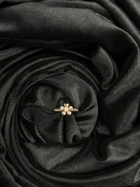 خاتم ذهب الماس بتصميم الوردة الفخم