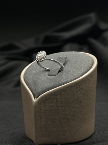 خاتم الماس اصلي بتصميم دائري فخم