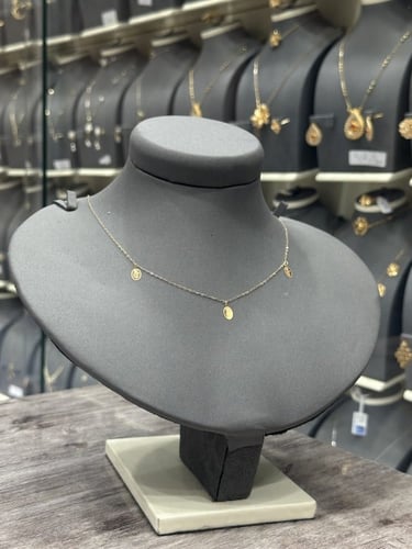 شوكر شكل سبيكة بيضاوي عيار 21 ذهب صافي